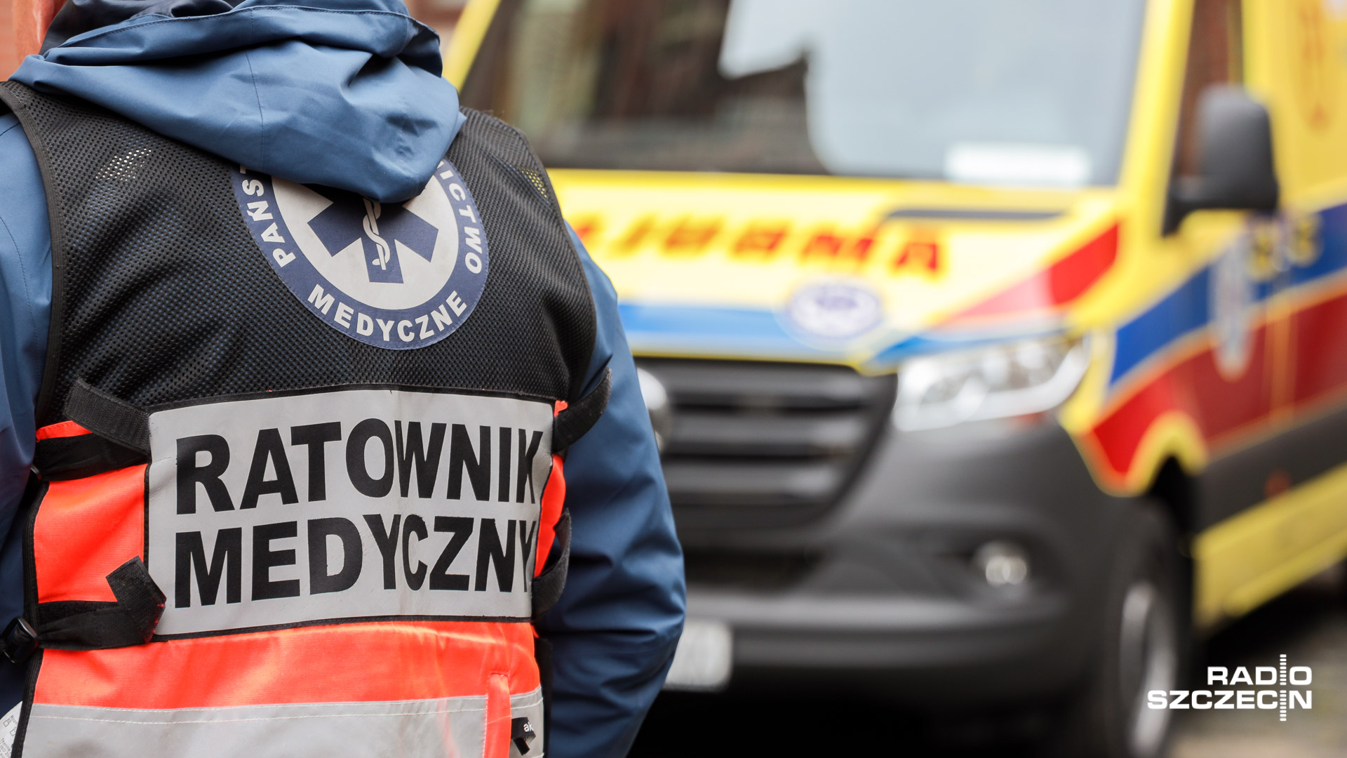Wypadek na ulicy Gryfińskiej na Prawobrzeżu Szczecina. Około godziny 6:00 zderzyły się tam dwa samochody.
