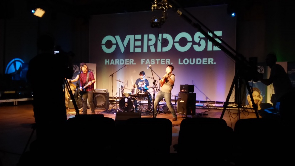Szczecińska grupa rockowa Overdose zaprezentuje się podczas kolejnej odsłony naszego cyklu [3x1]. Koncertu zespołu będzie można posłuchać w piątkowej audycji "Schody do nieba" w Radiu Szczecin. Start po 22. fot. Piotr Rokicki
