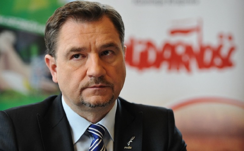Przewodniczący NSZZ Solidarność Piotr Duda poinformował, że Komisja Krajowa związku przyjęła ważne uchwały dotyczące złożenia wniosku o referendum krajowe, w sprawie tak zwanego Zielonego Ładu oraz protestu planowanego na 10 maja.