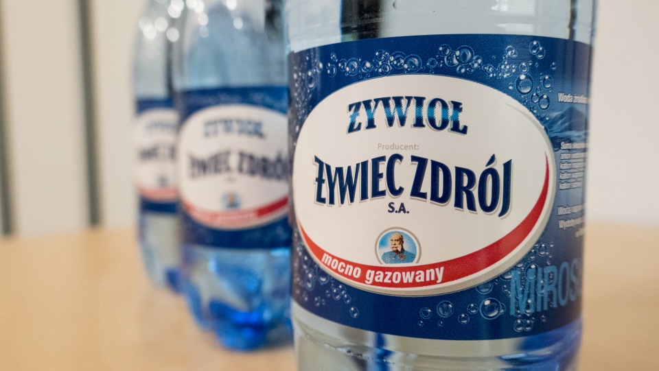 Feralna partia wody pochodziła z rozlewni w Mirosławcu. Fot. Piotr Sawiński [Radio Szczecin]