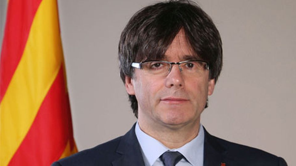 Były kataloński premier oddał się w ręce policji