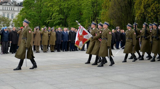 W Warszawie upamiętniono zakończenie II wojny światowej [ZDJĘCIA]