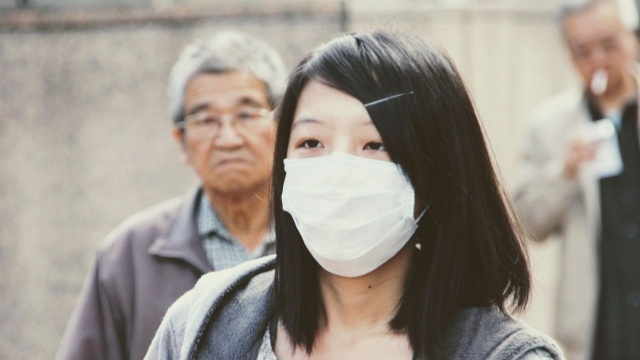 Chiny: rośnie liczba zarażonych koronawirusem