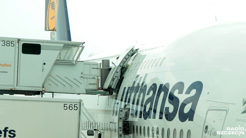 Niemiecki narodowy przewoźnik, Lufthansa od 1 czerwca stopniowo wznawia regularne loty krajowe i międzynarodowe - informuje niedzielny "Bild am Sonntag". Fot. Piotr Kołodziejski [Radio Szczecin]