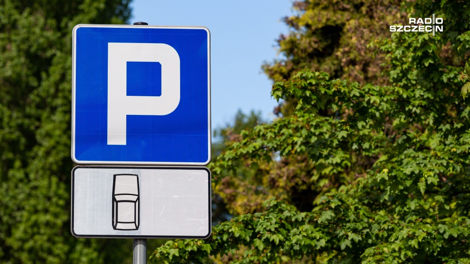 Płatne parkowanie w gminie Dziwnów obowiązywać będzie do 15 września. Fot. Mateusz Papke [Radio Szczecin]