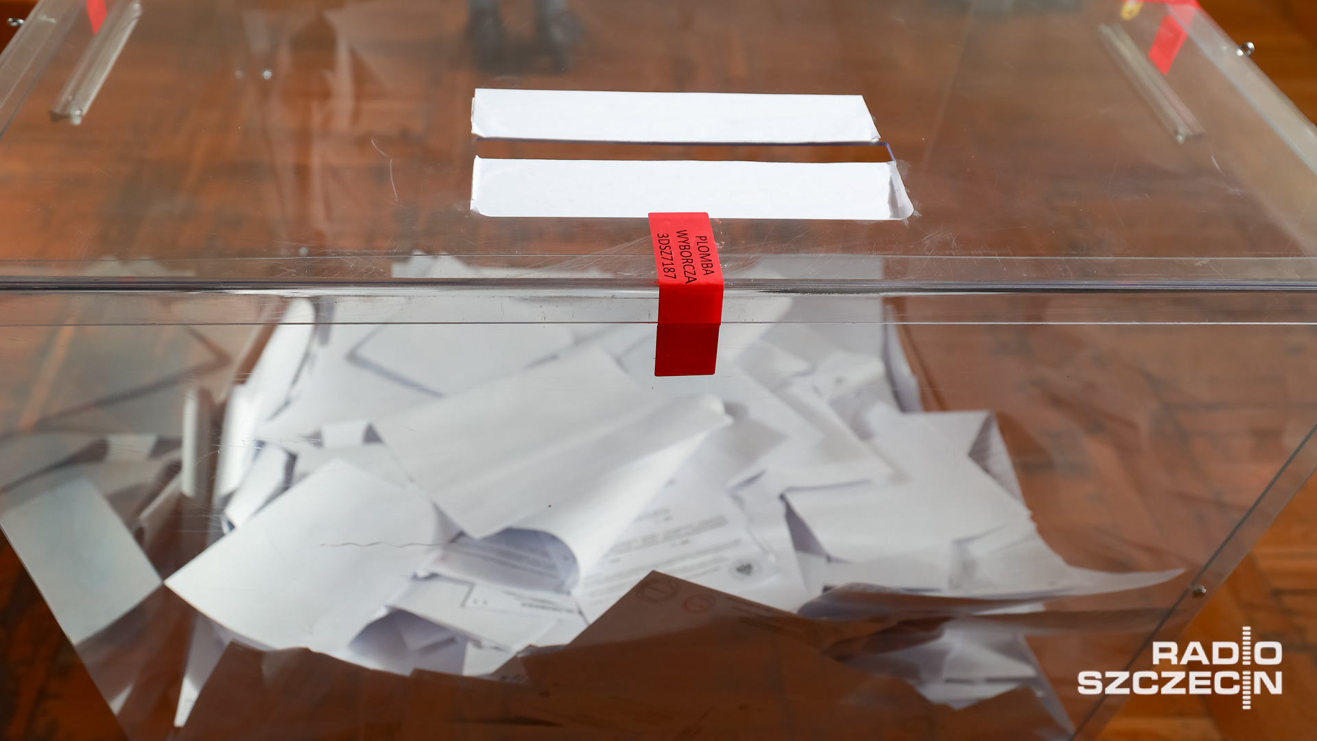 Wtorek, być może środa - wówczas Państwowa Komisja Wyborcza planuje sporządzenie zbiorczego protokołu z wynikami wyborów samorządowych.