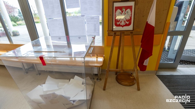 Państwowa Komisja Wyborcza podała, że do godz. 17:00 frekwencja w Szczecinie wyniosła 36,2 procent.