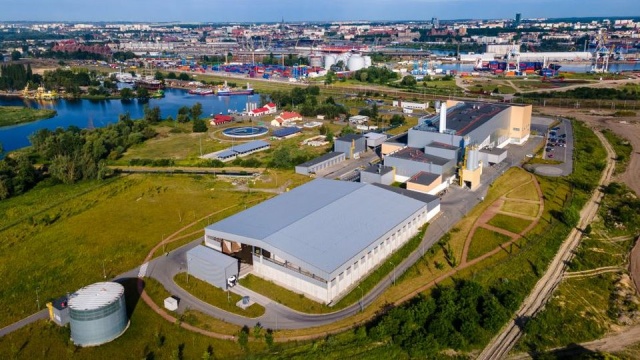 To ma być ostatni krok na drodze do energetycznej samowystarczalności miasta. Zakład Unieszkodliwiania Odpadów w Szczecinie chce produkować energię nie tylko z odpadów, ale też ze słońca.