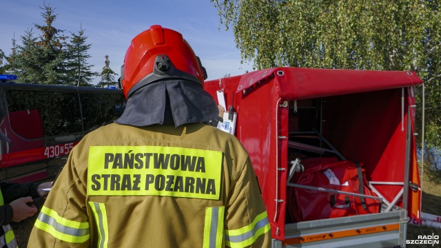 To okazja, żeby podziękować strażakom - zawodowym i ochotnikom - za ich pracę i narażanie się na niebezpieczeństwa dla innych. 4 maja obchodzimy Międzynarodowy Dzień Strażaka.