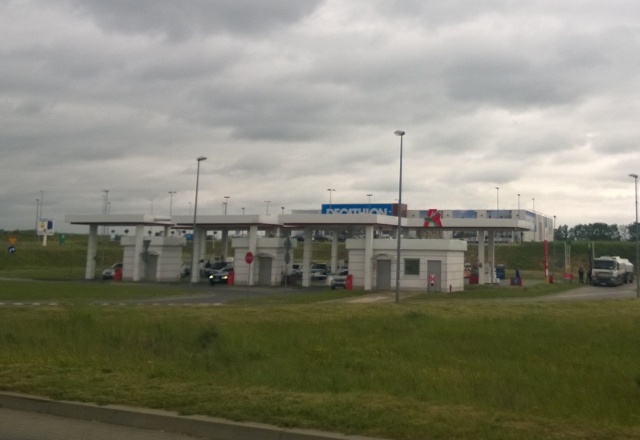 Stacja Auchan [29.05.2014]