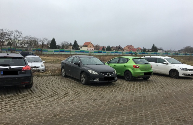 Parking przy ul. Gryfińskiej, fot. S. Orlik 18.03.2021