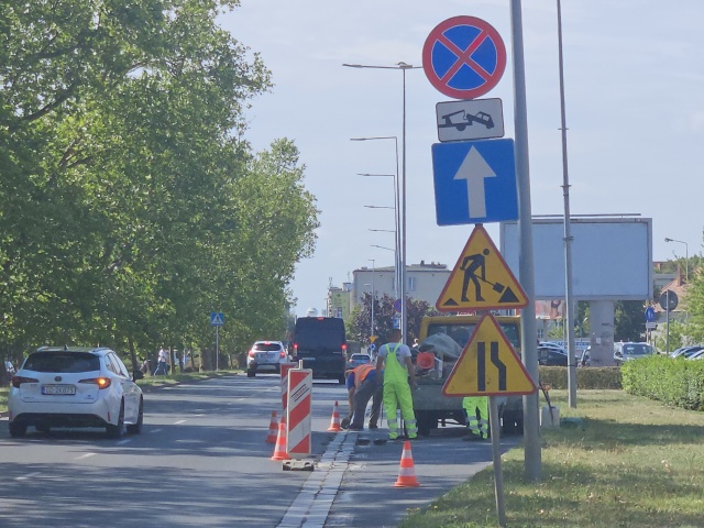 Ubytki - Al. Boh. Warszawy, fot. Słuchacz, pan Jacek 15.07.2026