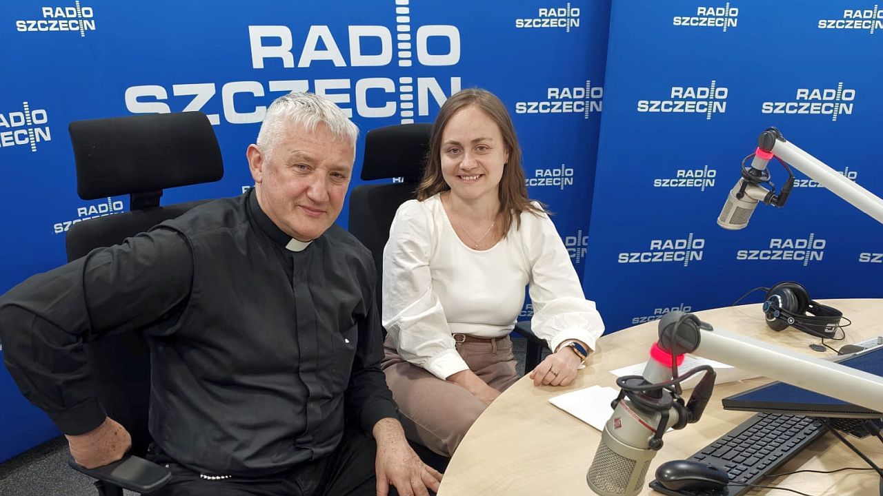 Można w niedzielę przynieść pieluchy oraz inne artykuły kosmetyczne dla podopiecznych Domów Samotnej Matki i złożyć je przed pomnikiem papieża Jana Pawła II w Szczecinie. O godzinie 15 - właśnie z Jasnych Błoni - wyjdzie 22. Marsz dla Życia.