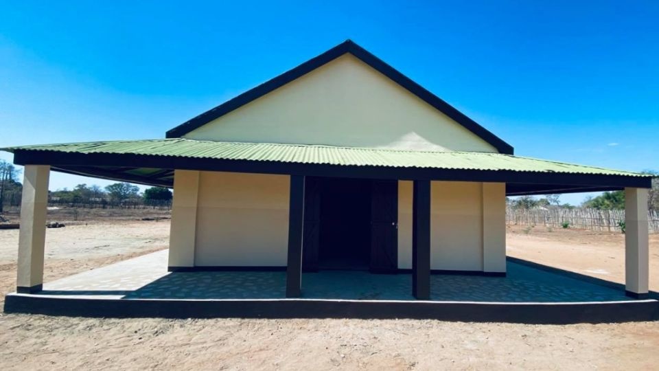 Budowa szkoły w Misokitsy na Madagaskarze została zakończona. Fot. kuria.pl