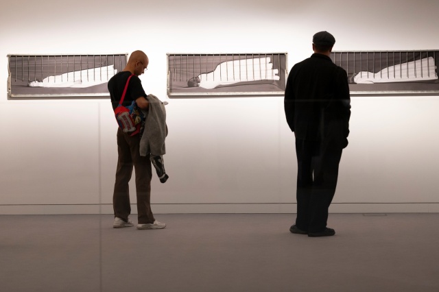 Wystawa „Posag” Dominiki Głowali w Galerii Poziom 4. Filharmonii w Szczecinie. Fot. Kamila Kozioł Nowy cykl wystawienniczy 78. sezonu Filharmonii w Szczecinie [ROZMOWA, ZDJĘCIA]