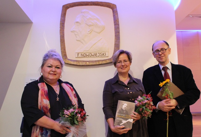 Sylwia Burnicka-Kalischewska (od lewej), Alicja Delecka-Bury, Artur Cieślak. Fot. Waldemar Cieślok Wokół muzyki Feliksa Nowowiejskiego [ROZMOWA, ZDJĘCIA]