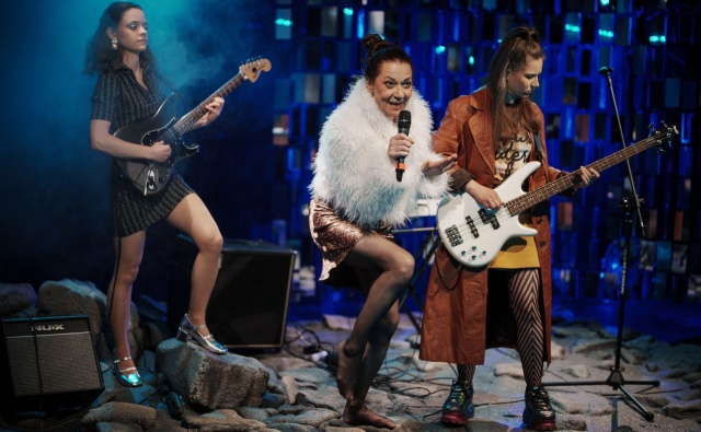 "Mozaika" Nowe Sytuacje Teatr Współczesny. Fot. Piotr Nykowski "Mozaika" szczecińska opowieść na Scenie Nowe Sytuacje w Teatrze Wsółczesnym