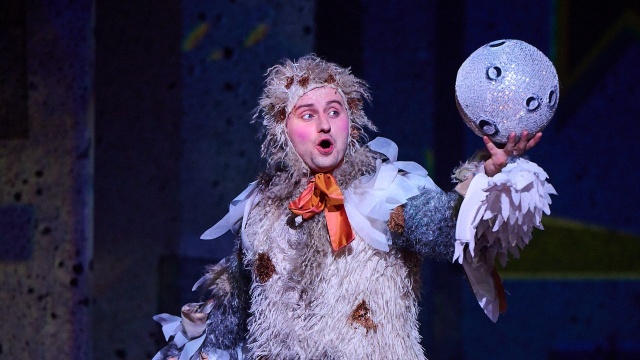 "Toto" w Operze na Zamku.Fot.Piotr Gamdzyk©Opera na Zamku "Toto" współczesna opowieść o "Brzydkim kaczątku"