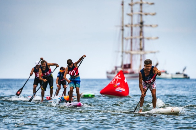 Planet Baltic SUP Race. Zdjęcia Szymona Sikory i Roberta Hajduka w Latarni Morskiej w Kołobrzegu w Kołobrzegu Wystawa fotografii sportowej Szymona Sikory i Roberta Hajduka w Latarni Morskiej w Kołobrzegu [ROZMOWA]