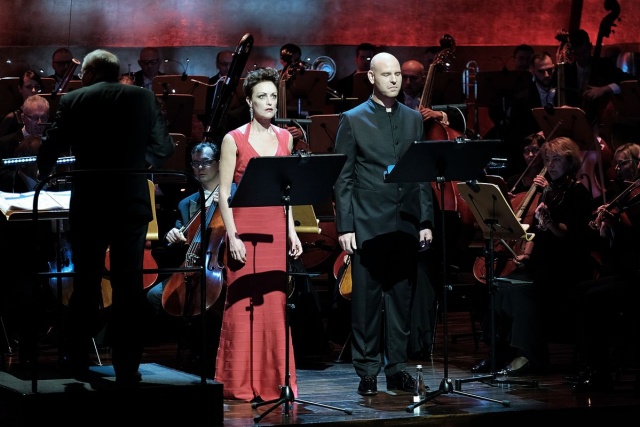 Allison Cook (mezzosopran), Derek Welton (baryton). Fot. [Filharmonia im. Mieczysława Karłowicza w Szczecinie] Sinobrody Béli Bartóka w Filharmonii w Szczecinie [POSŁUCHAJ, ZDJĘCIA]