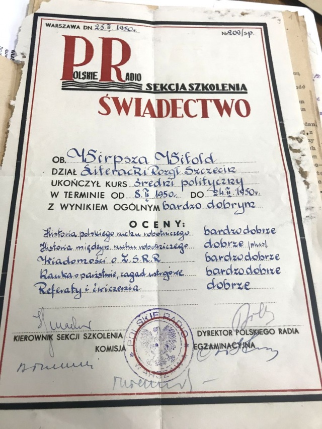 Zbiory Książnicy Pomorskiej, fot. Konrad Wojtyła [Radio Szczecin] Sensacyjny zakup! Nieznane archiwum Wirpszy i Kureckiej wróciło do Szczecina [ROZMOWA]