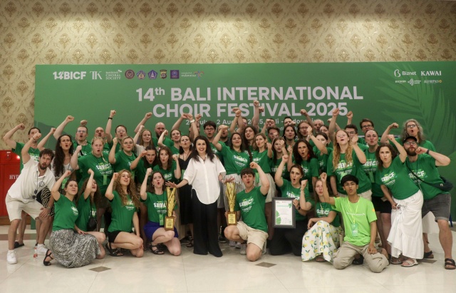 Chór Politechniki Morskiej w Szczecinie na 14. Bali International Choir Festival BICF 2025 w Indonezji. Fot. Materiały prasowe Festiwalu Azjatyckie wojaże Chóru Politechniki Morskiej [ROZMOWA, ZDJĘCIA]