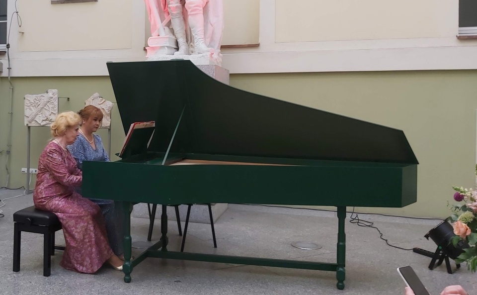 Mistrzowskim recitalem klawesynowym w wykonaniu Elżbiety Stefańskej i jej uczennicy Mariko Kato-Shioya zakończył w poprzednią niedzielę (28 maja) XX Szczeciński Festiwal Muzyki Dawnej. [Fot. Małgorzata Frymus]
