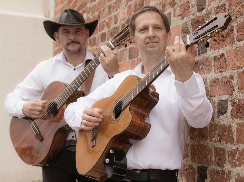Compadres Duo; Przemysław Bielec (od lewej) i Marian Mazurek. Fot. Jarosław Gaszyński