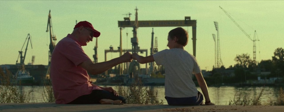 Kadr z filmu "Requiem dla Stoczni".
