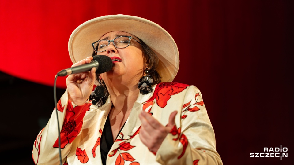 Jola Szczepaniak – wokalistka. Fot. Robert Stachnik [Radio Szczecin/Archiwum]