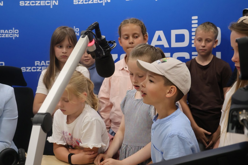 Wizyta autorek i autorów komiksu w Radiu Szczecin