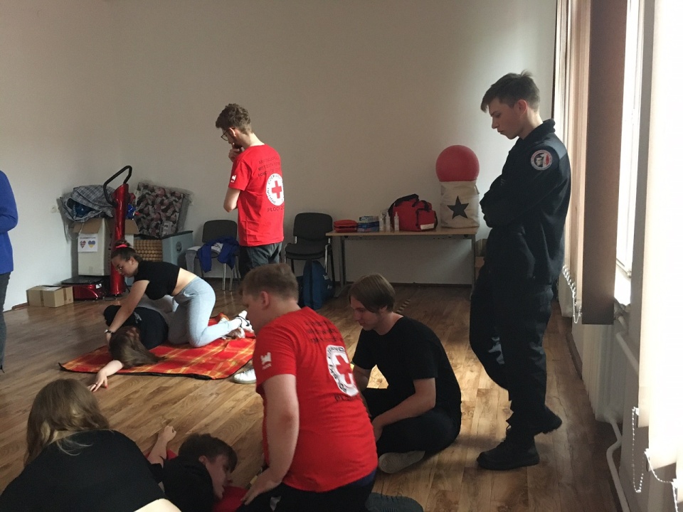 PCK - szkolenie z udzielania pierwszej pomocy