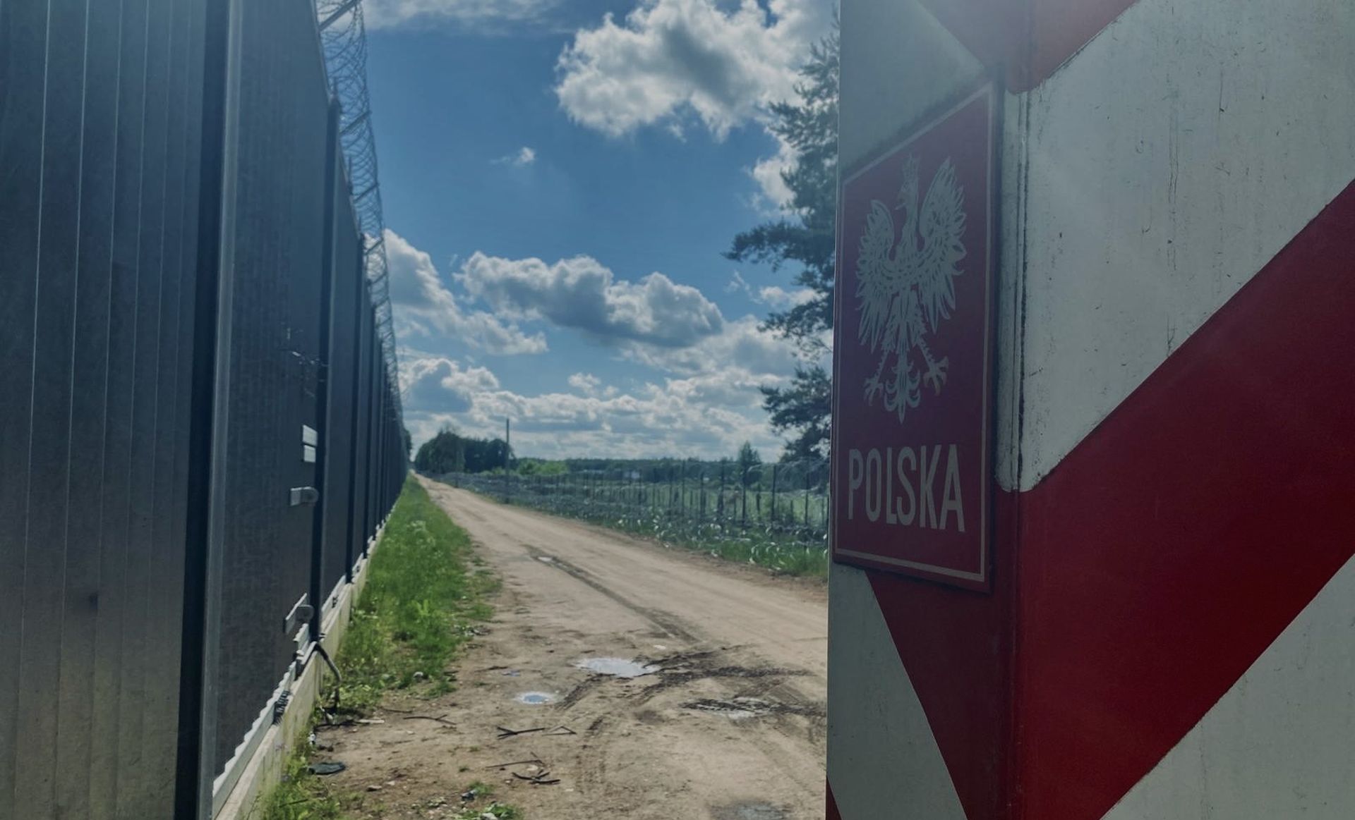 Blisko 430 prób nielegalnego przekroczenia granicy polsko-białoruskiej odnotowała Straż Graniczna w ciągu minionych trzech dni.