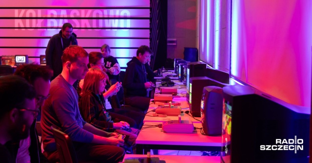 Cyfryzacja pomocą czy zagrożeniem