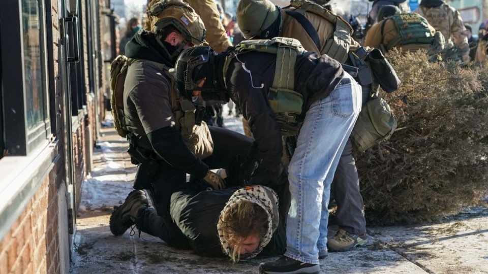 PAP/EPA/CRAIG LASSIG