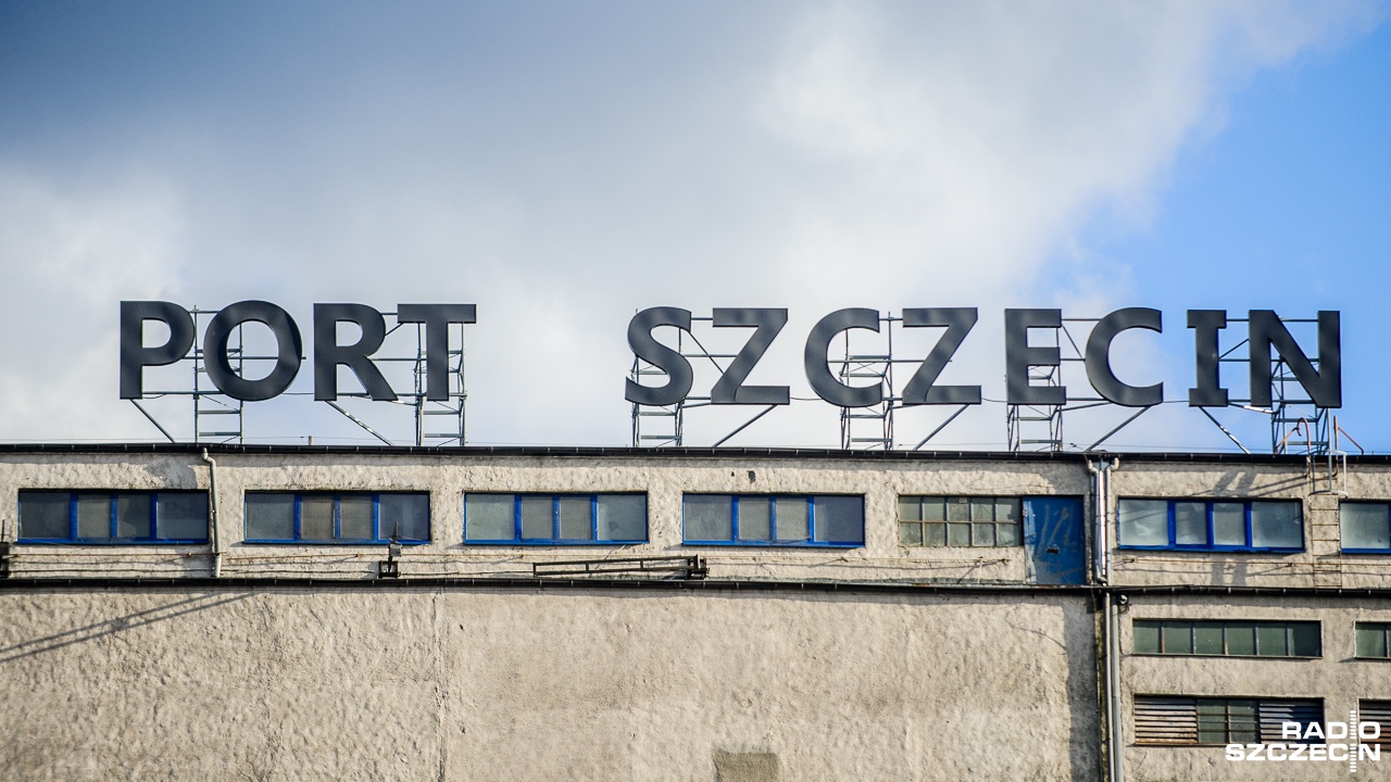 Dwie duże firmy, działające w branży morskiej, wystąpiły o zmianę granic szczecińskiego portu od strony lądu. Wniosek złożyły spółki Alfa Terminal oraz Argali Investment.