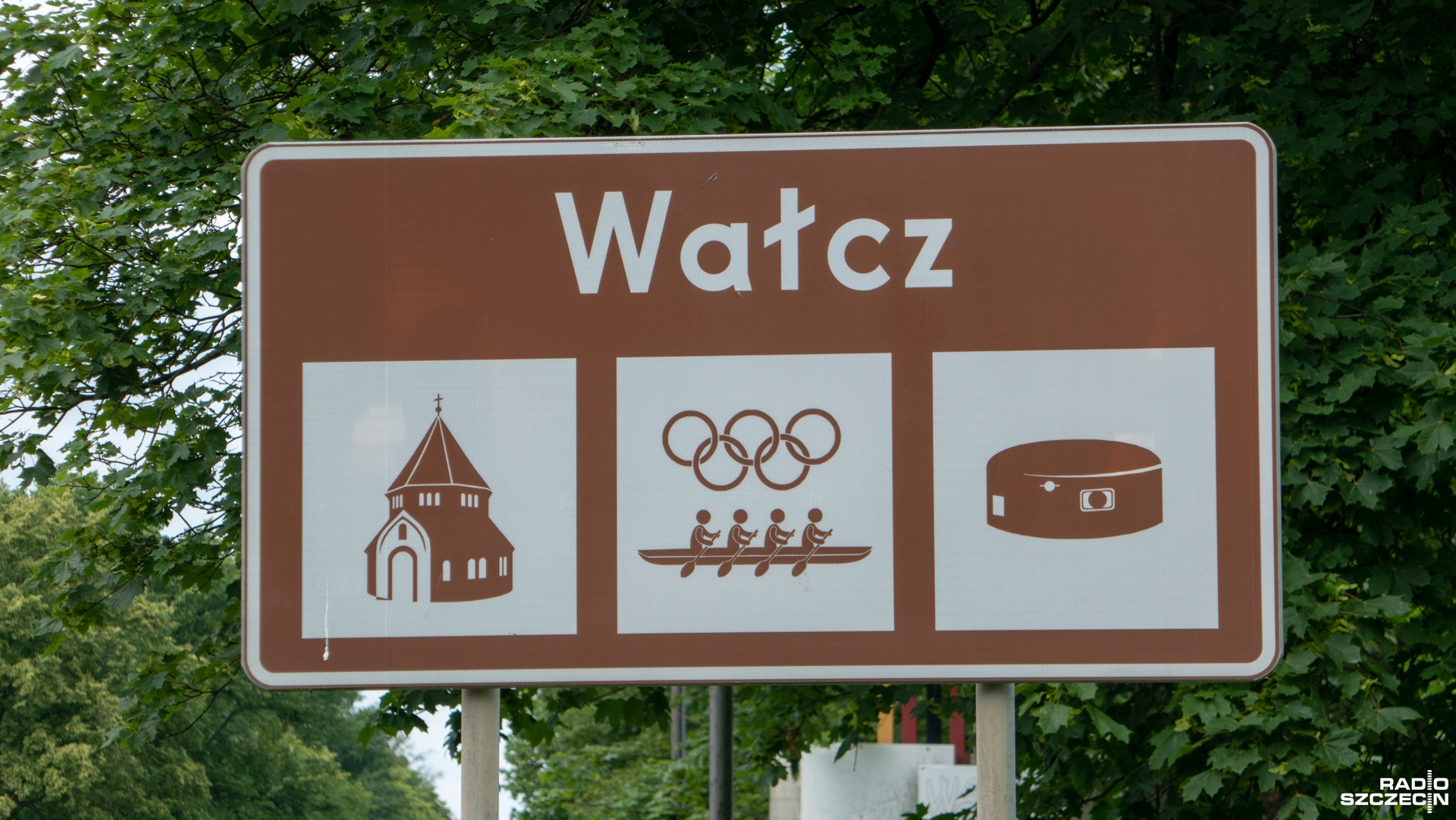Wyłudzali fundusze na projekt, który miał być dofinansowany przez UE - 14 oskarżonym grozi do 8 lat więzienia.