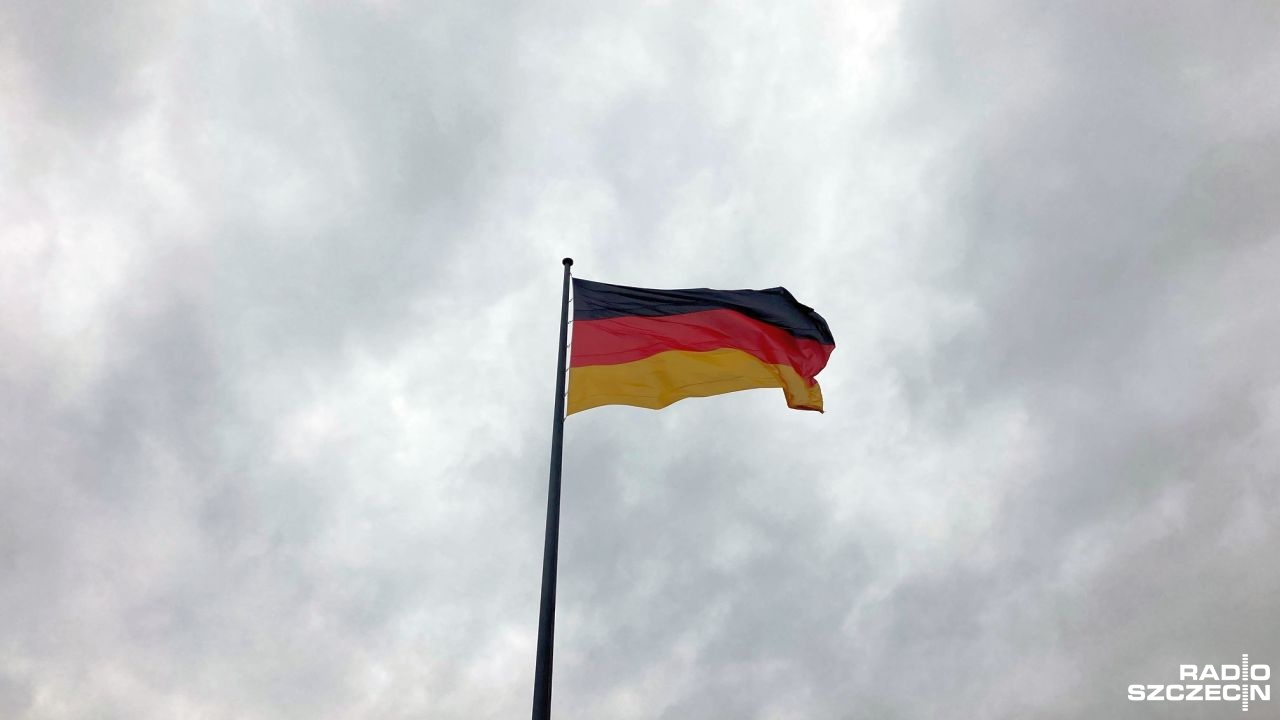 W wielu miejscach w Niemczech uczczono w poniedziałek 78 rocznicę zakończenia drugiej wojny światowej. Główne wydarzenia rocznicowe miały miejsce w Berlinie, gdzie 8 maja 1945 roku podpisano akt bezwarunkowej kapitulacji III Rzeszy.