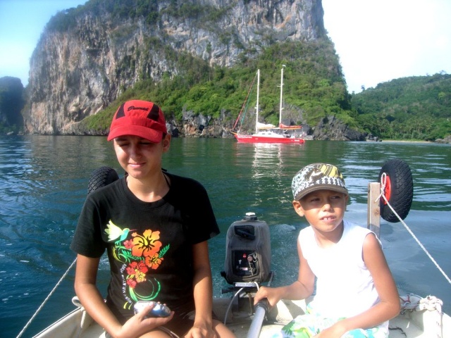 fot. [Kazimierz Ludwiński] "Wyspa Szczęśliwych Dzieci" [REPORTAŻ]