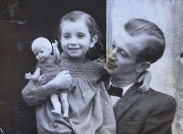 zdjęcia z archiwum domowego rodziny Millerów „Króla Tanga” - opowieść o Tadeuszu Millerze