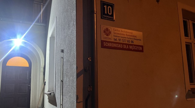 Zima przełomu 2025/2026 roku zebrała obfite śmiertelne żniwo. Fot. Małgorzata Gwiazda-Elmerych "Z powodu wychłodzenia" - reportaż Małgorzaty Gwiazdy-Elmerych