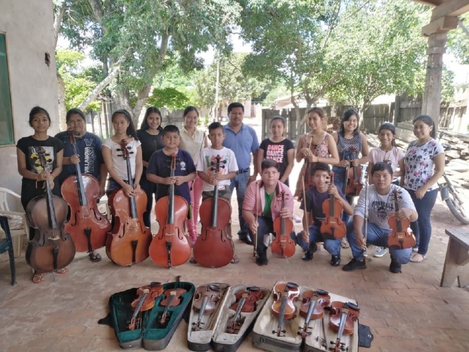 Szkoła Muzyczna w Boliwii