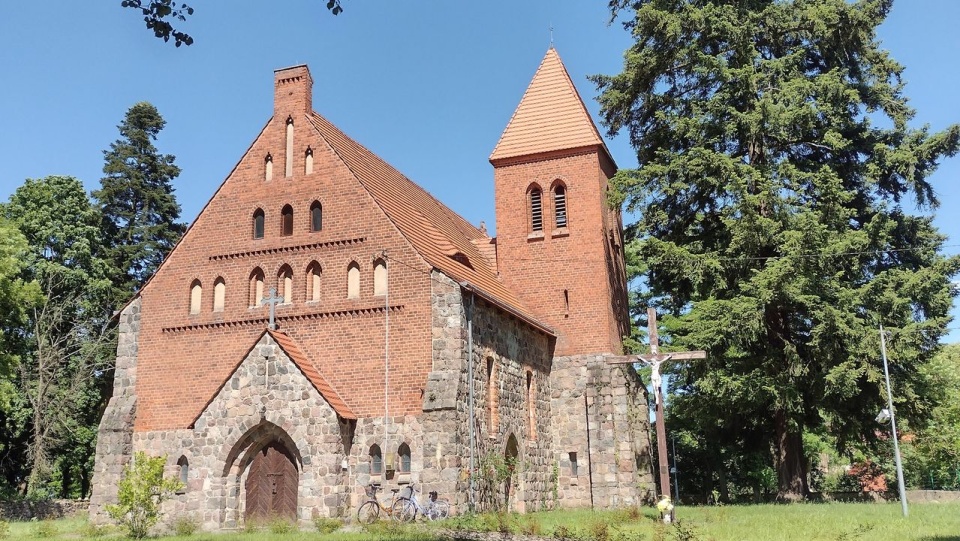 Kościół w Chełmnie Dolnym. Fot Ludmiła Frejlichowska