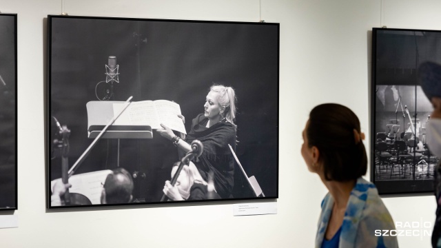 Małgorzata Walewska – mezzosopranistka w obiektywie Bartka Barczyka. Fot. Robert Stachnik [Radio Szczecin] Bartek Barczyk | „...Najważniejsza była dokumentacja fotograficzna przyjazdu Maestro Pendereckiego do Filharmonii w Szczecinie...” [ROZMOWA z ARTYSTĄ, ZDJĘCIA]