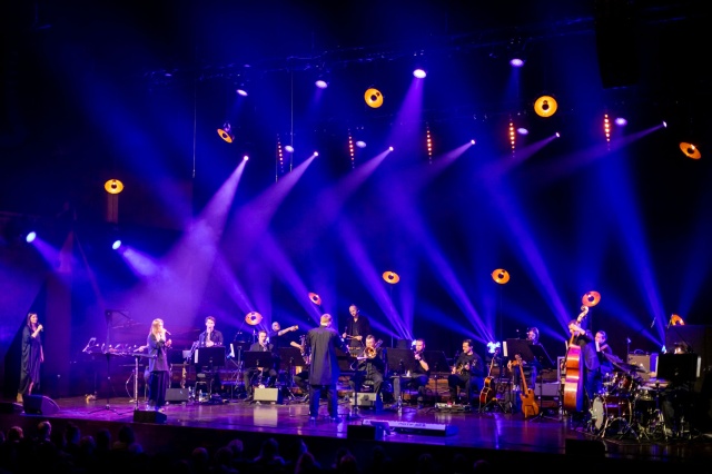 Nikola Kołodziejczyk Orchestra. Fot. Sebastian Wołosz Nikola Kołodziejczyk w Szczecinie z premierą albumu „Budyń o smaku Mickiewicza” [ROZMOWA z ARTYSTĄ, ZDJĘCIA]