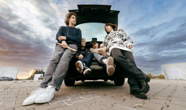 Sad Smiles. Fot. Wiktoria Podobas Sad Smiles z „Przepraszam” laureatem „Będzie Głośno! Debiut na winylu” [ROZMOWA z MUZYKAMI, ZDJĘCIA]