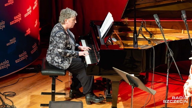 Joanna Gajda – pianistka. Fot. Robert Stachnik [Radio Szczecin] Gershwin w nowej odsłonie. Jola Szczepaniak Quartet w Studiu Koncertowym Radia Szczecin [ROZMOWA z ARTYSTAMI, ZDJĘCIA]