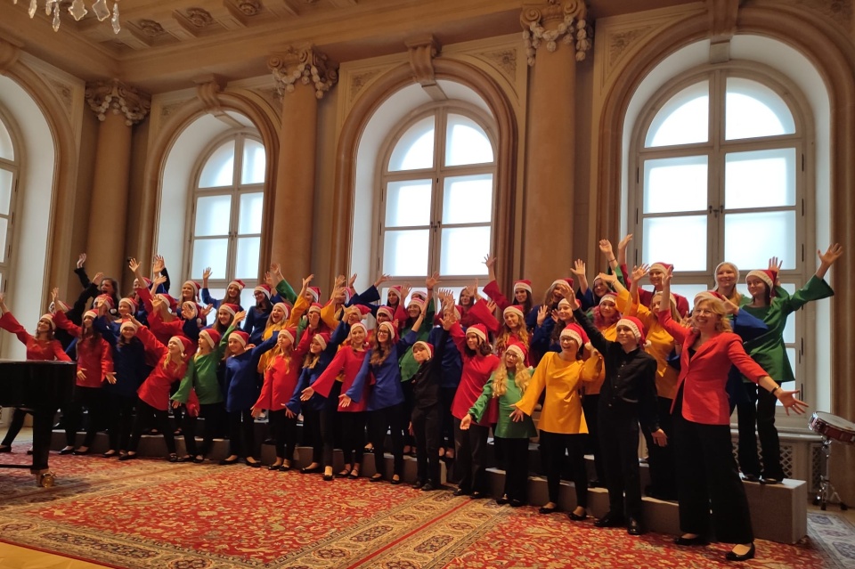 Chór Voci Veloci Państwowej Szkoły Muzycznej I stopnia im. Tadeusza Szeligowskiego w Szczecinie pod dyrekcją Agaty Czekalińskiej. Fot. Vladimir Kuric