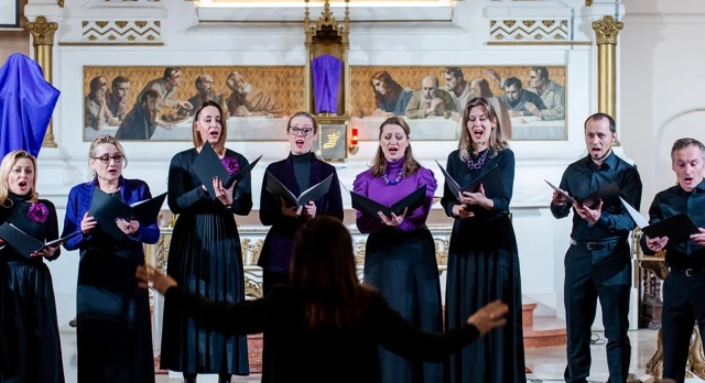 Sonus Cantus Chamber Choir. Fot. https://www.facebook.com/p/Sonus-Cantus-Chamber-Choir-61575211233615 