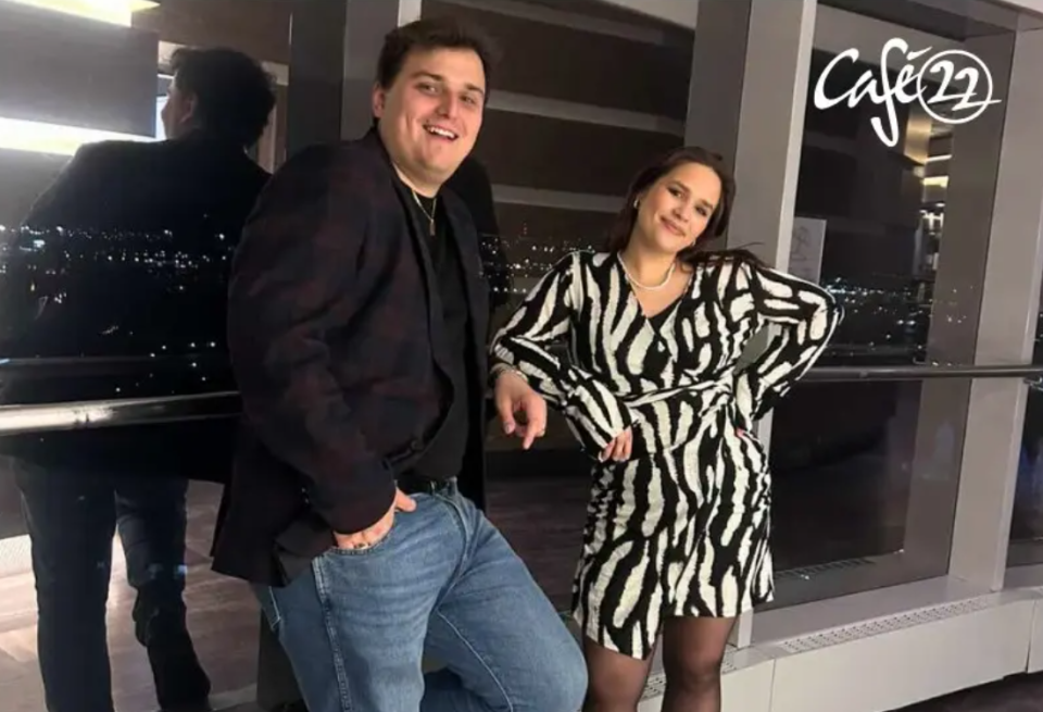 Alex Marek i Natalia Grzywacz występują w ramach cyklu "Muzyczne środy" w Café 22. Fot. https://wiadomosci.szczecin.eu